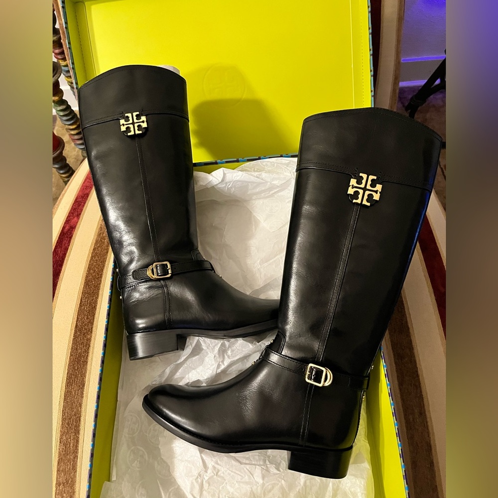 TORY BURCH ‘ELOISE’ BLACK GALLEON LEATHER KNEE HIGH RIDING BOOTS